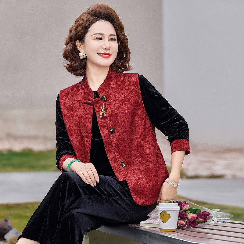 高贵妈妈春装套装2026新款大码中老年女三件套新中式花色马甲裤子