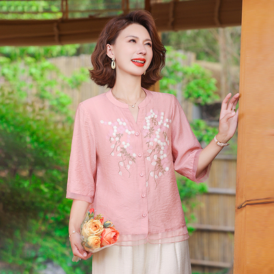 今年流行中老年女装端庄大气小衫