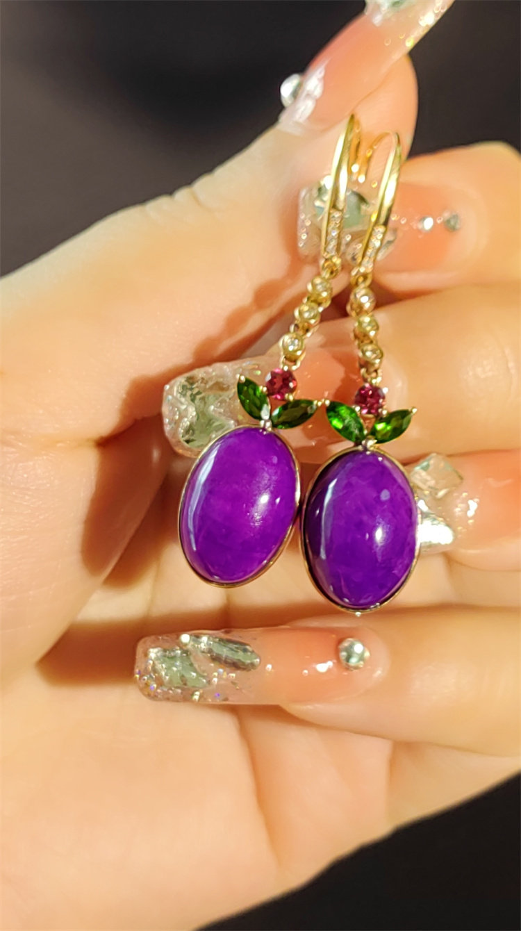 收藏级老矿18k南非舒俱来帝王紫耳环