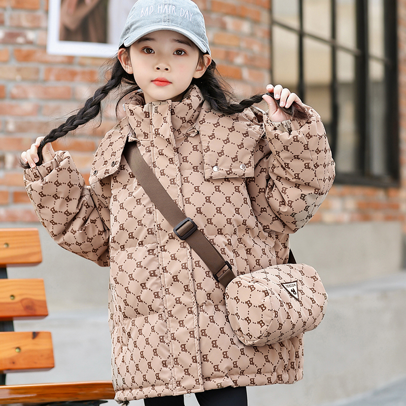 短款加厚女童连帽羽绒服