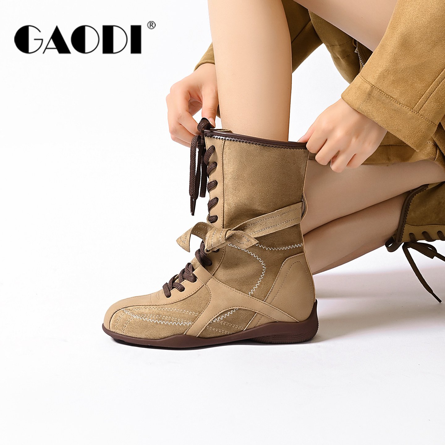 高蒂2025新款复古风拳击靴