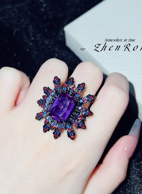 大克拉孔雀羽毛紫钻戒指女