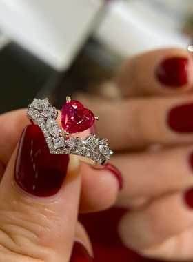 复古宫廷风爱心皇冠戒指女