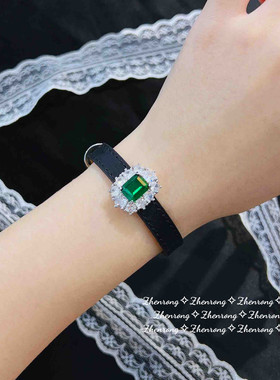 Young小红书仿真祖母绿腕带手链女 两戴款皮带手表皮绳可调节手链