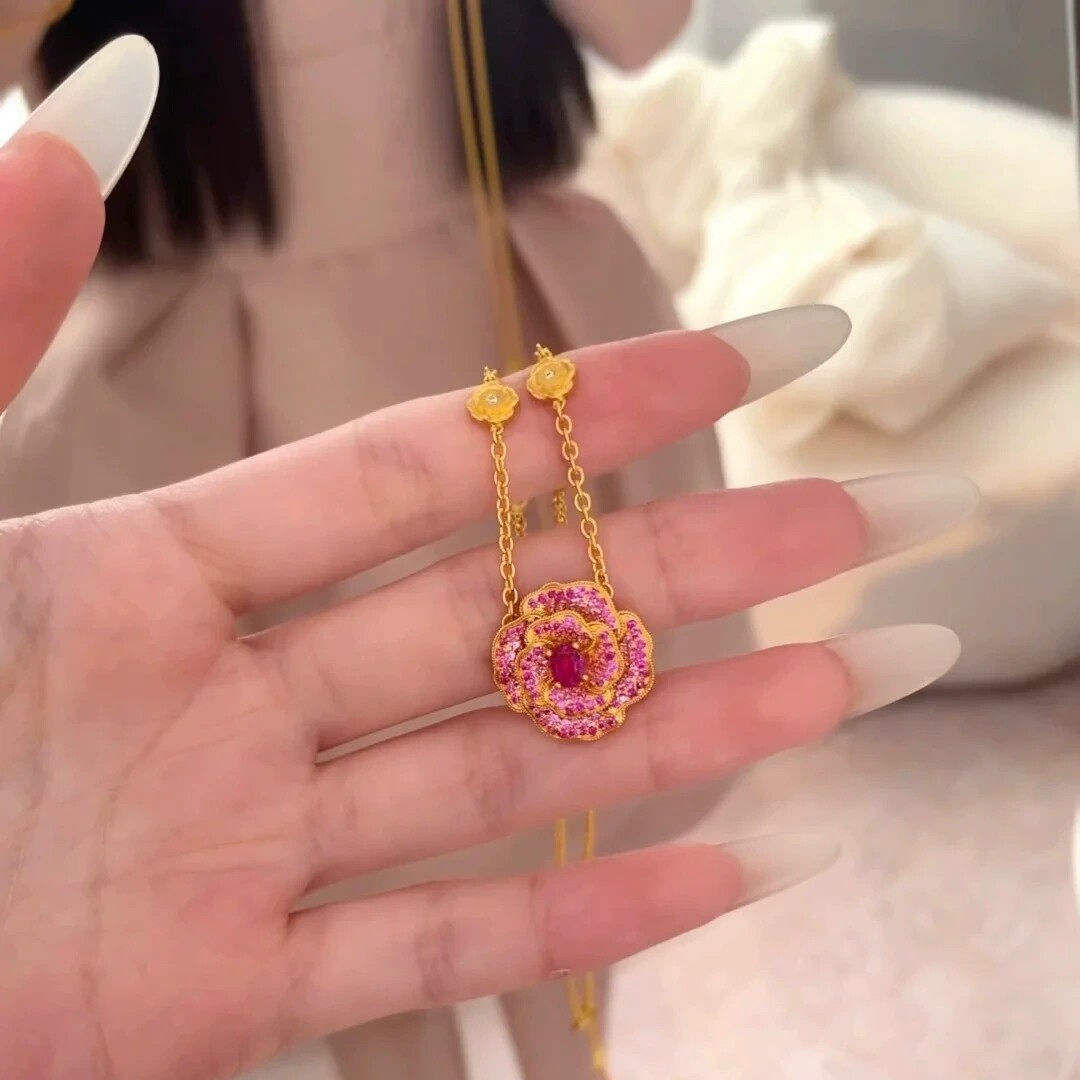 Young新中式中国风红牡丹花项链真金电镀轻奢红刚玉玫瑰花吊坠女