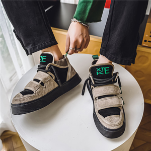 B218-2309-P75新款男秋季潮鞋复古厚底休闲鞋百搭潮牌高级感板鞋图片