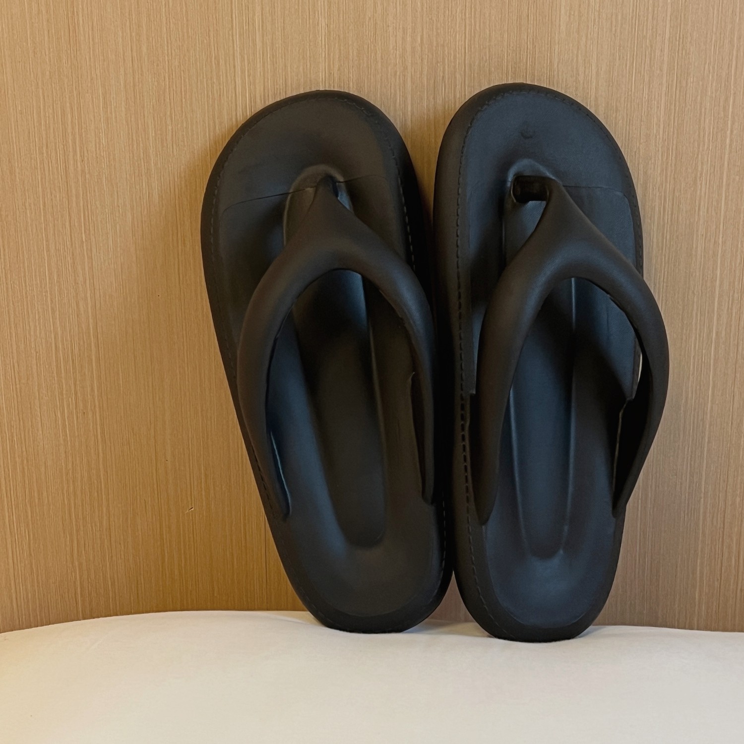 B218-T59-P15轻便软底休闲纯色人字拖新款2023夏季海边沙滩情侣，男鞋拖鞋，电商B218