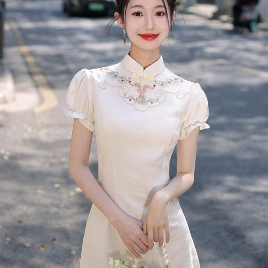 新款旗袍2025改良年轻款少女新中式连衣裙法式白色小个子短款夏季