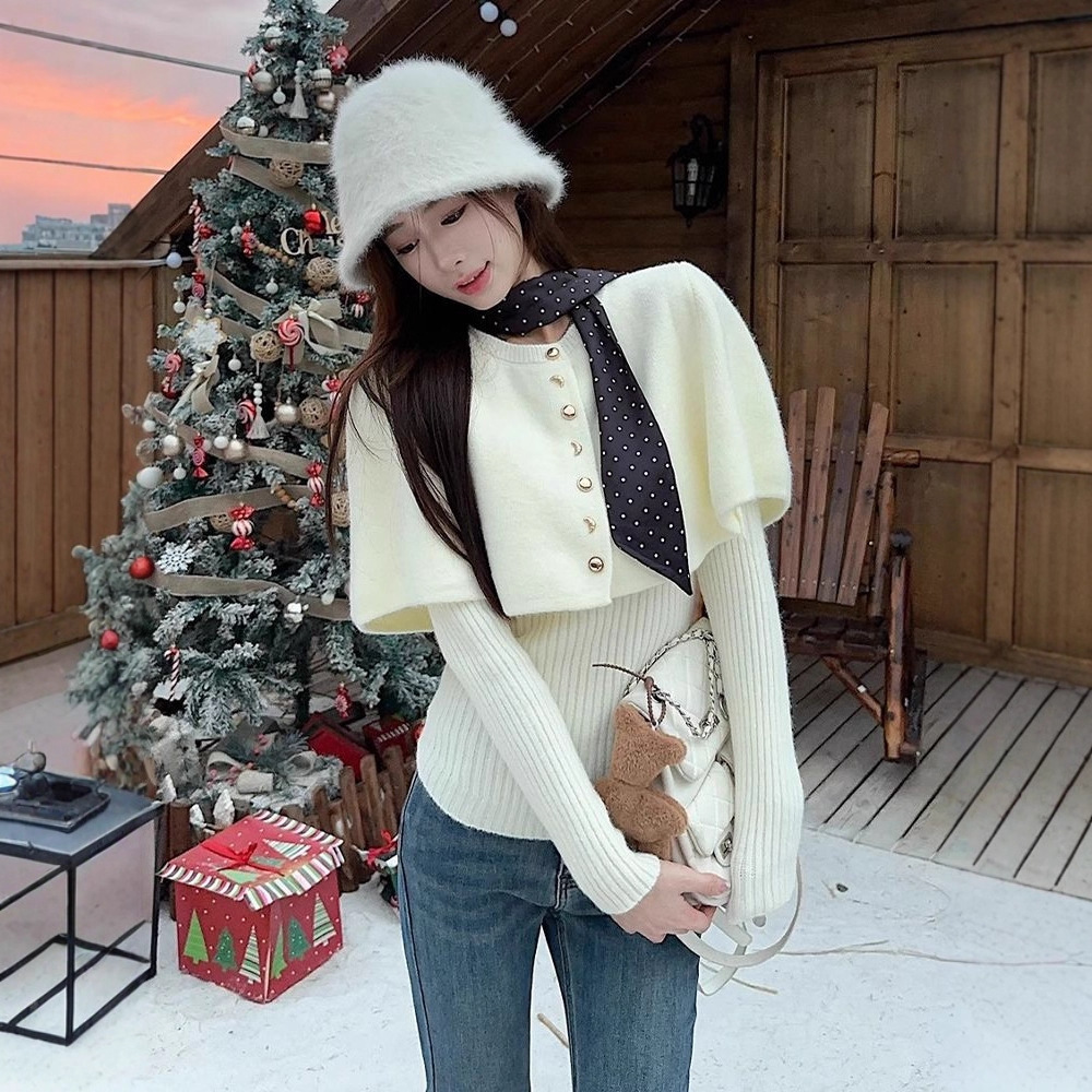 韩系穿搭红色斗篷毛衣套装女秋冬季2025年新爆款慵懒风感上衣