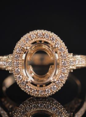 于凡珠宝 18K金镶钻戒指女椭圆形钻石围镶设计高品质珠宝戒指