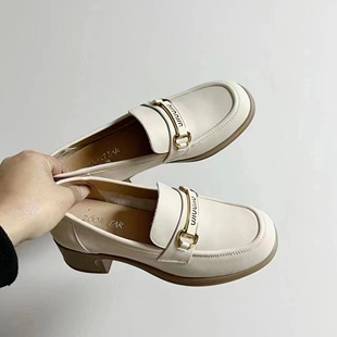 朱朱家2024春季新款头层牛皮5公分耐磨软底时尚秀气乐福鞋369906