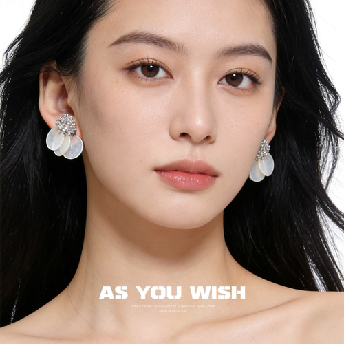 精致天然贝壳圆片串珠耳钉