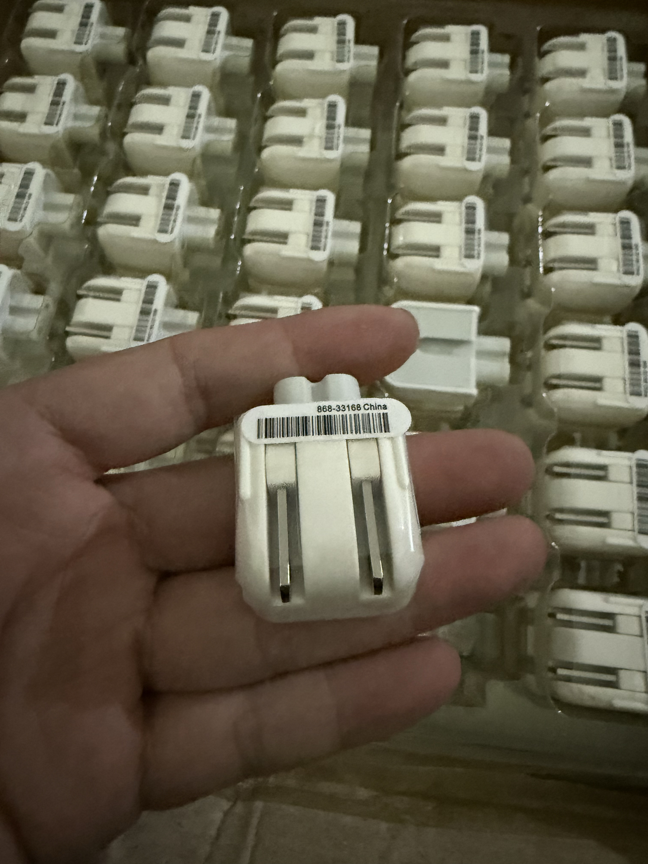 美规插头转8字 高端货品牌电源充电器转接头 8字美规转二脚插头