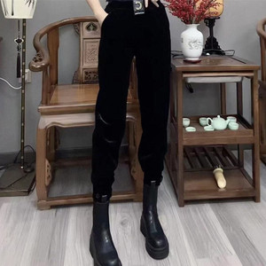 冬季保暖加绒加厚哈伦裤女时尚显瘦黑色丝绒小脚裤简约百搭休闲裤