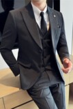 特价主推两粒扣西装套装修身商务西服三件套深灰色SJT7052-P190特，男装西服套装，电商A213