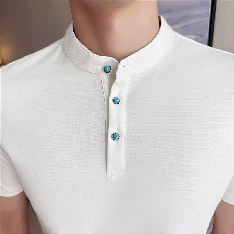 时尚绿松石扣子装饰设计感亨利领Polo衫男短袖T恤衫白色TF113-P47，男装Polo衫，电商A213