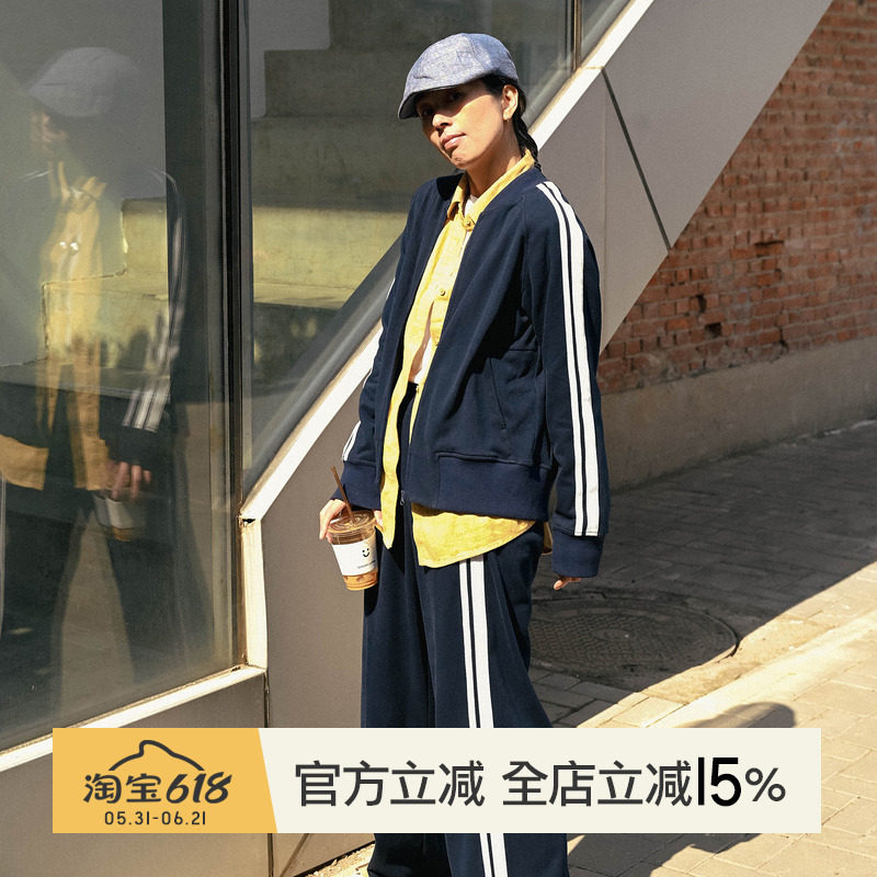小溪家美式复古运动套装女休闲条纹棒球服直筒裤加绒训练服两件套
