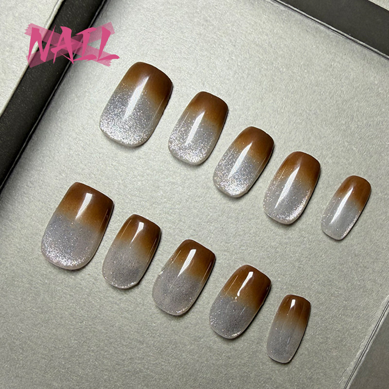 Xnail棕色猫眼渐变穿戴甲