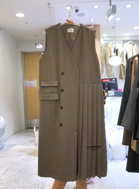 2025春季新款韩版宽松大码马甲女时尚洋气网红中长款褶皱马夹外套