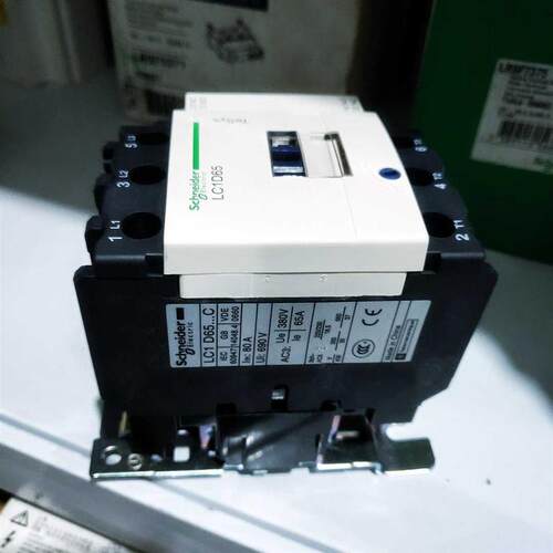 施耐德 LC1D80 LC1D80M7C 220VAC询价