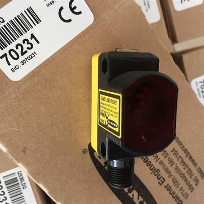 美国BANNER邦纳 QS30LDQ 激光传感器,长距离激光色标传感器询价