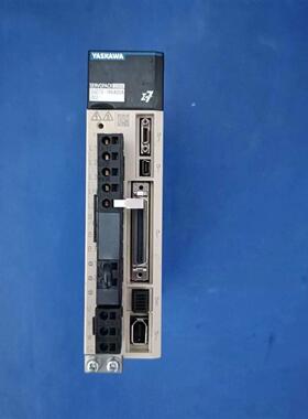 拆机7系200瓦安川伺服脉冲套装SGD7S-1R6AOOAOO2/SGM7J-02AFC询价