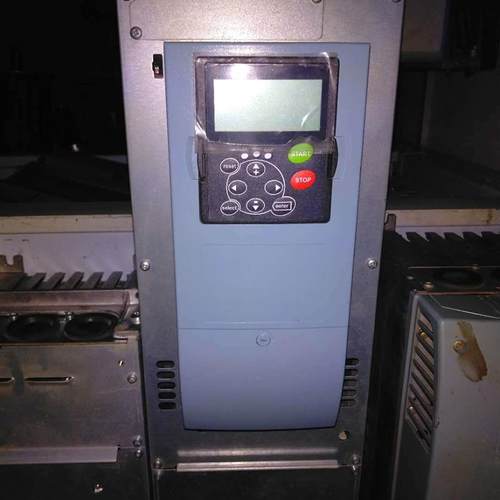科尼变频器 (D2V022NF1XXX) PSU022NF1N4  未使用过轻微铭牌询价