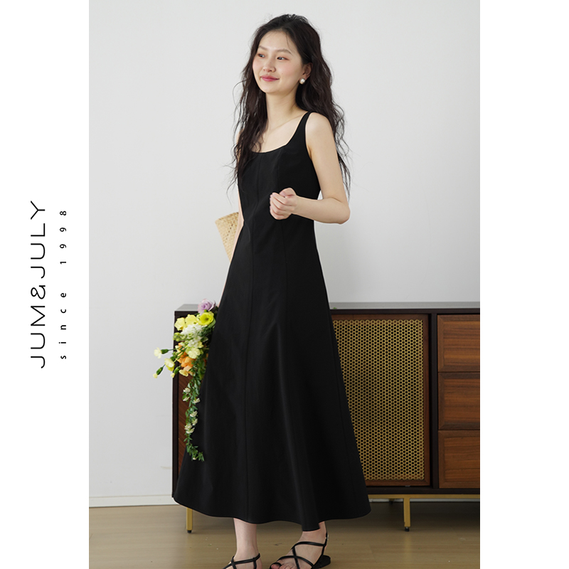 嘉茱莉无袖背心吊带连衣裙女2025夏季新款法式气质收腰吊带裙长裙
