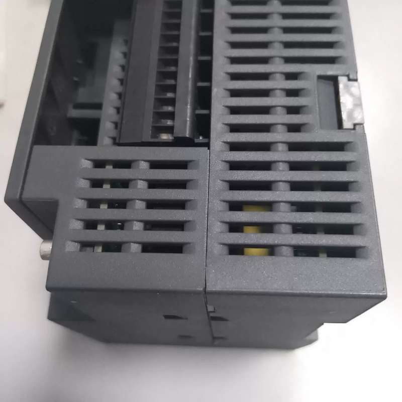 议价SR20PLC，，无毛病，图就是