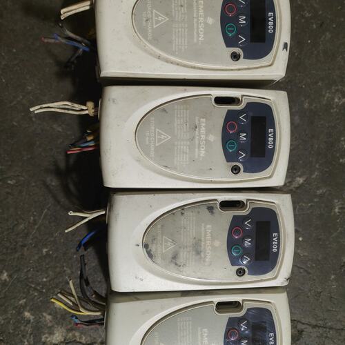 议价变频器 EV800-2S0004G 220V400W