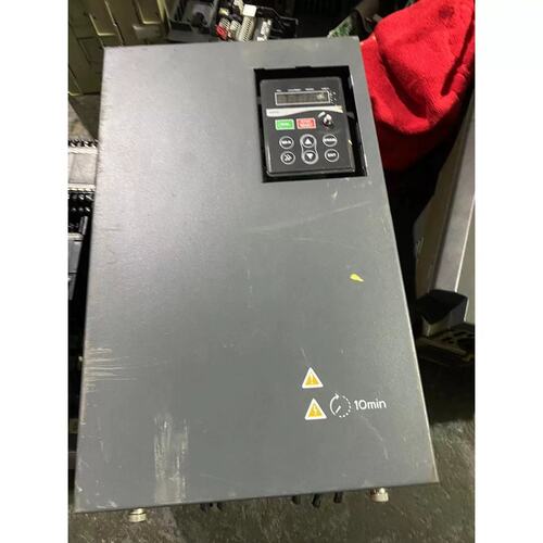 议价VM1000-4T030G/037P 变频器30kw 外