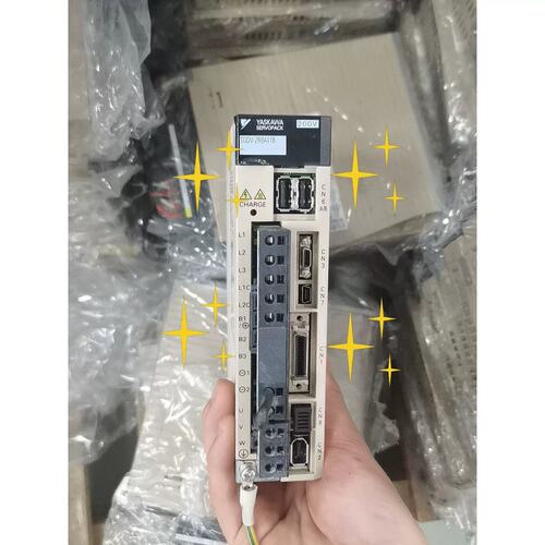 议价400W伺服驱动器SGDV-2R8A11B，成色好.
