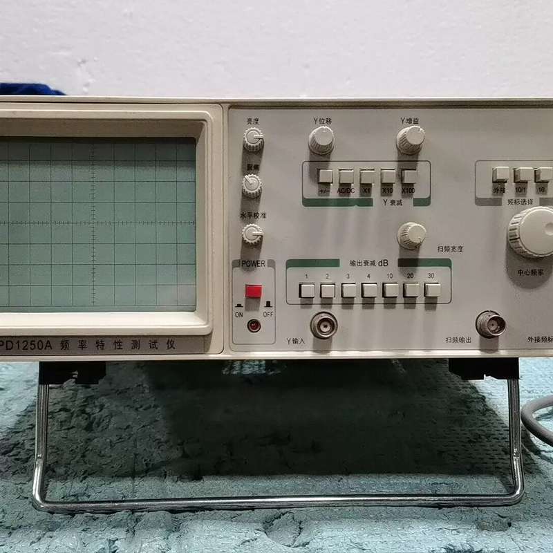 议价PD1250A 扫频仪频率特性测试仪 徐州电子仪器厂测试仪器维修