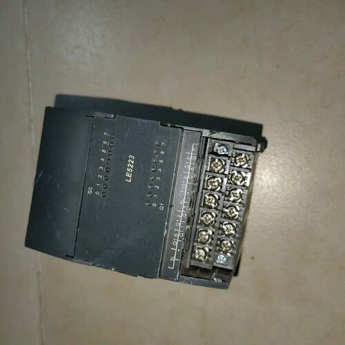 议价LE5223 PLC 旧