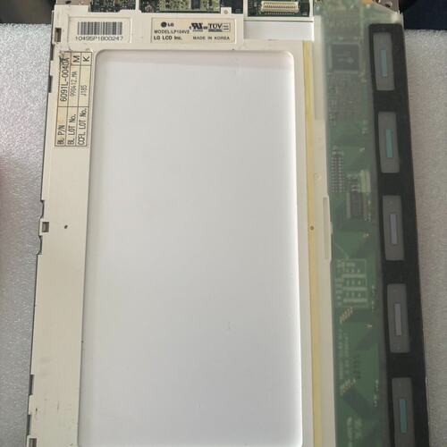 议价LP104V2 ，显示包好。议价非质量问题。
