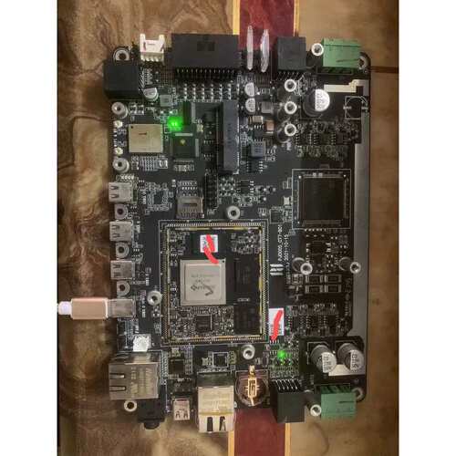 议价容品 RK3399核心板+底板，4+16G，型号RP3399
