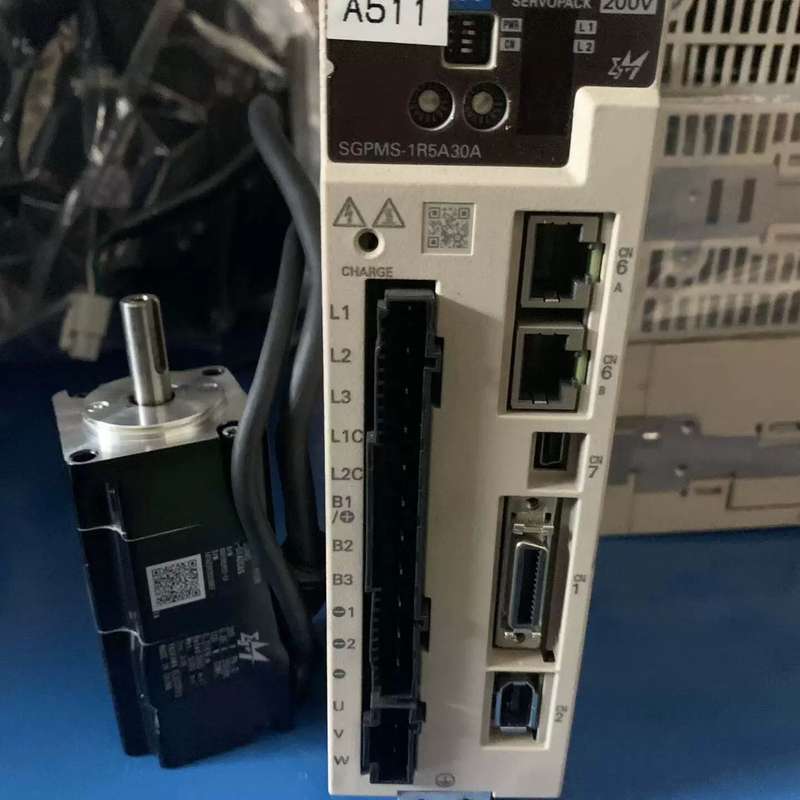议价骏马系列100W伺服套装SGPMS1R5A30AM3