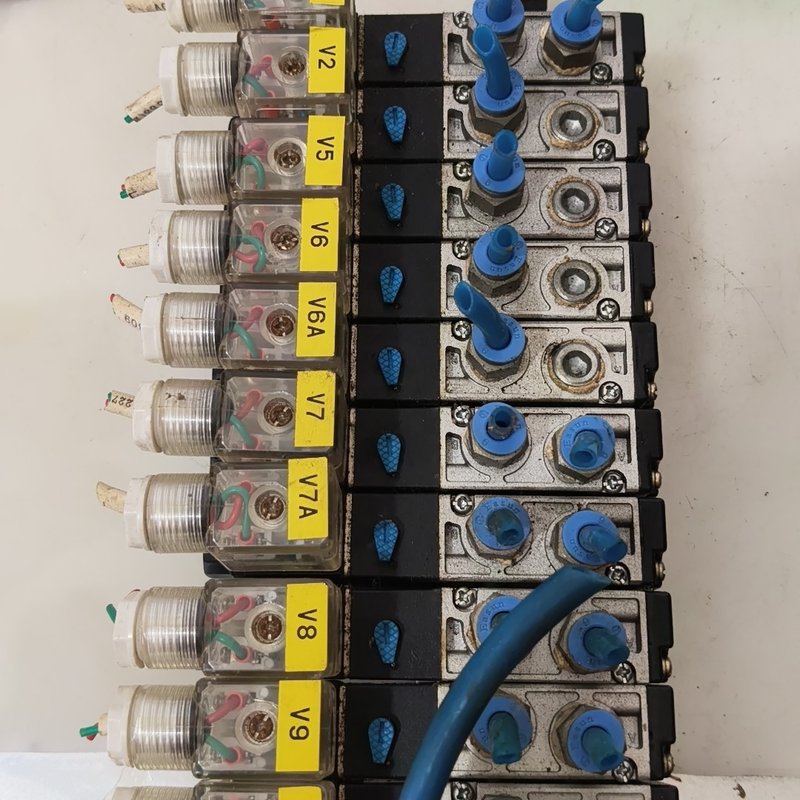 议价工业设备配件,10个电磁阀一组,DC24V,带底座和接线,具