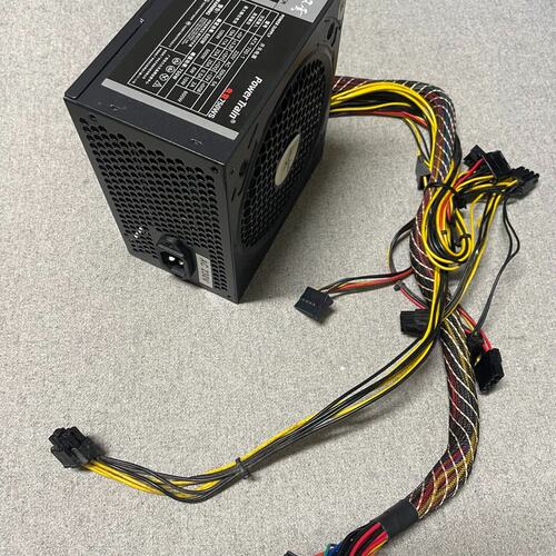 议价动力火车750WS电源，ATX12V 2.3，额定600W