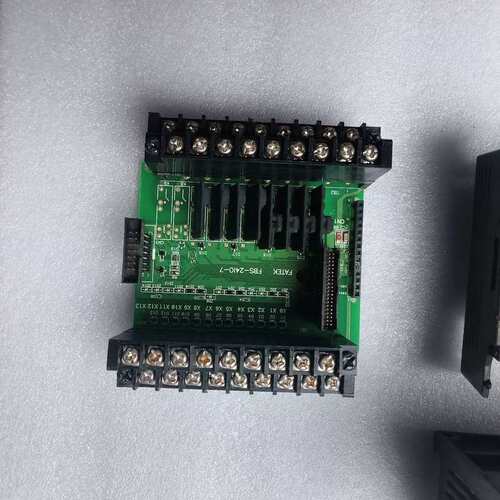 BS-241O-7，，漂 亮，，输入输整，电路板乾净整洁，，发—再拍！