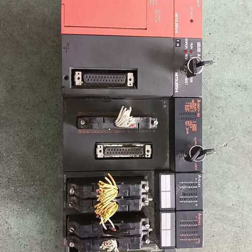 议价PLC模块一套 包含A1S61P电源模组、A1SCPU