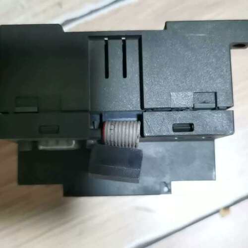 议价PLCEM277模块2770AA220XA0适用
