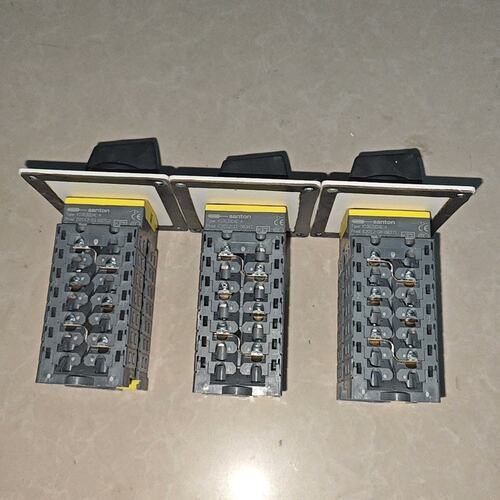 议价荷兰santon隔离断路器开关 X100.32D4E-A