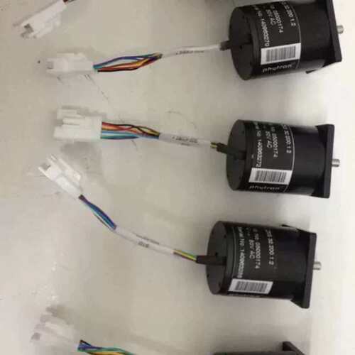 议价S02-42063 S02-42062 马达 ZSS 32.200.1.2 42V AC