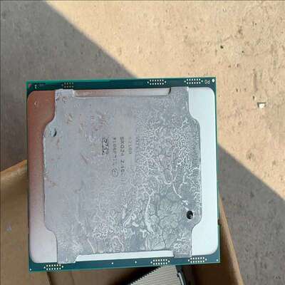 议价Xeon4210r 三个 运费（对付设备）