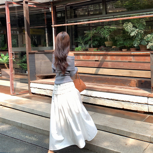 bigyu法式 半身裙女春秋百搭A字伞裙白色长裙 大裙摆木耳花边中长款