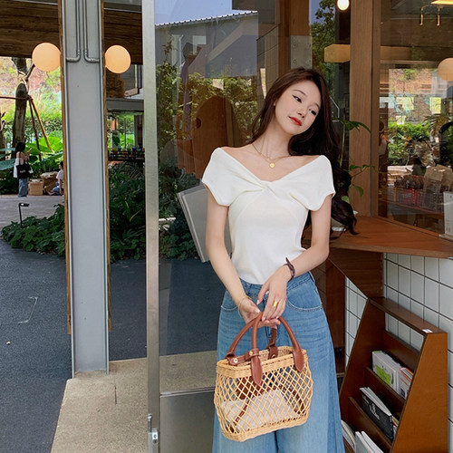 bigyu V领设计感蝴蝶结针织衫薄款女夏季高级感气质百搭冰丝上衣