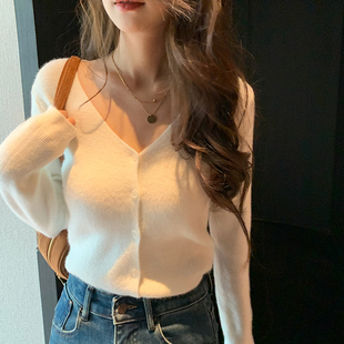 女秋冬修身 开衫 显瘦百搭打底衫 内搭短款 上衣 bigyu 长袖 V领针织衫