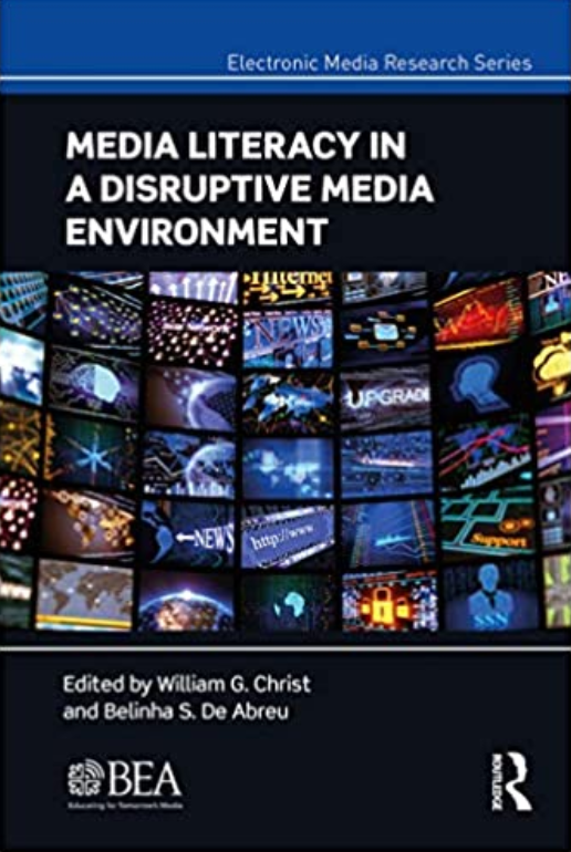 预售 按需印刷 Media Literacy in a Disruptive Media Environment