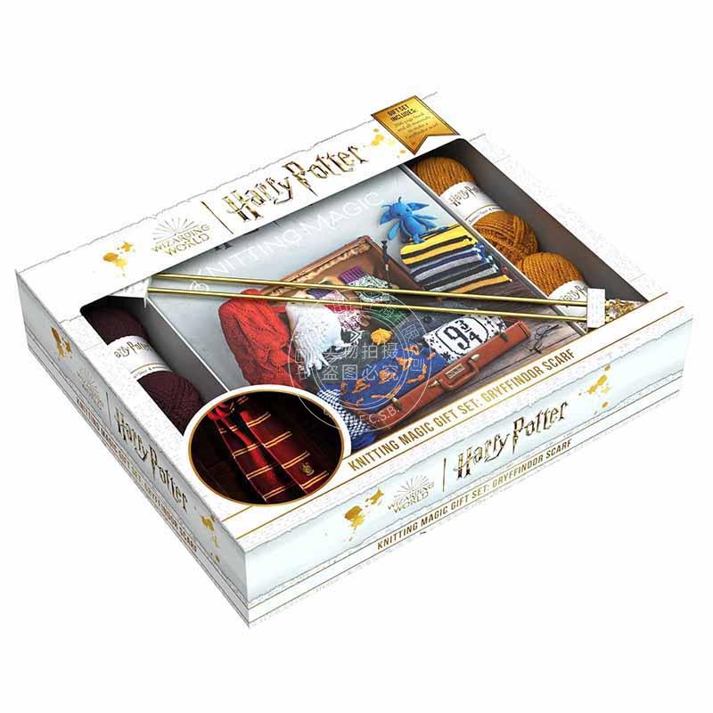 哈利波特编织魔法套装： 格兰芬多围巾 周边书 英文原版 Harry Potter Knitting Magic Set: Gryffindor Scarf